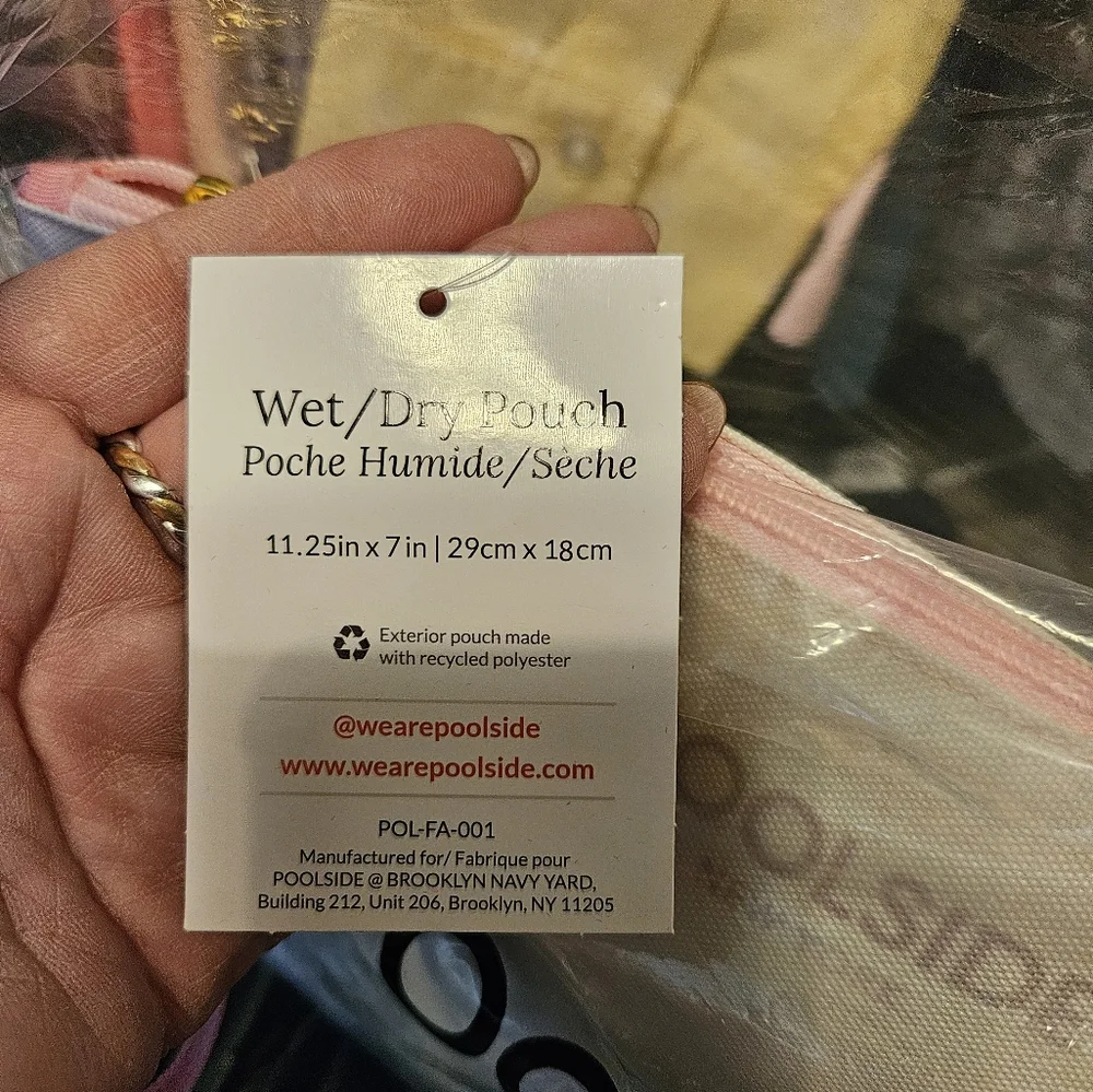 #128 Poolside New York Pink And Yellow Wet/Dry  Pouch. NWT - Picture 3 of 4